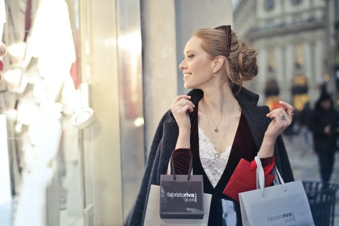 Cover image for the article “What consumers wish for when they visit Retail store in 2022?”